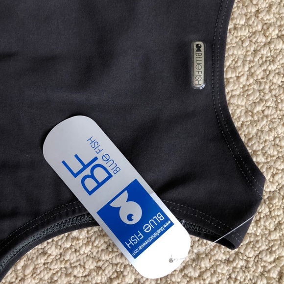 Blue Fish Work Out Top - Picture 3 of 5